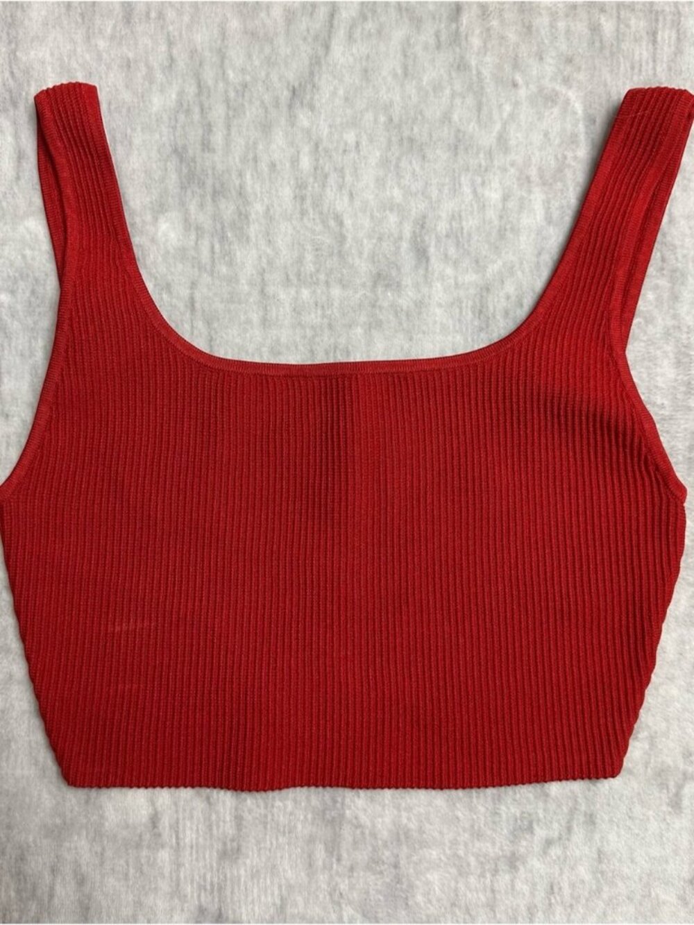 Aritzia Babaton Sculpt Knit Squareneck Cropped Tank Top